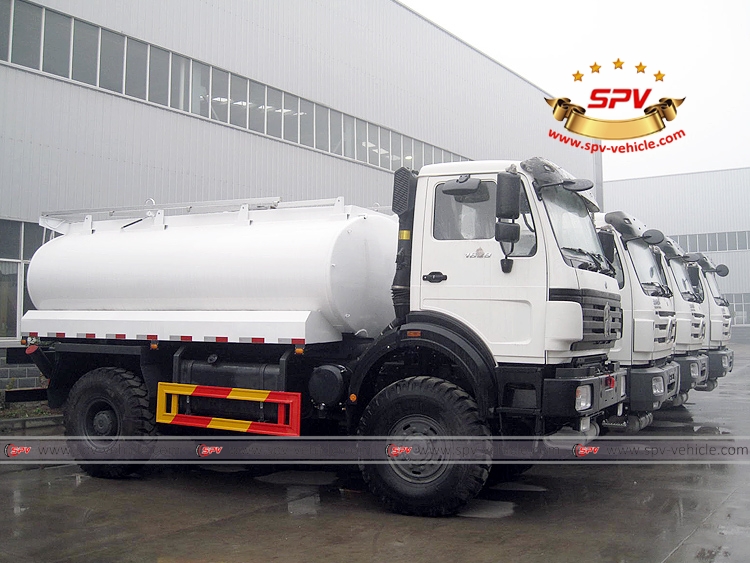 Fuel Bowser North Benz(4X4)-RS